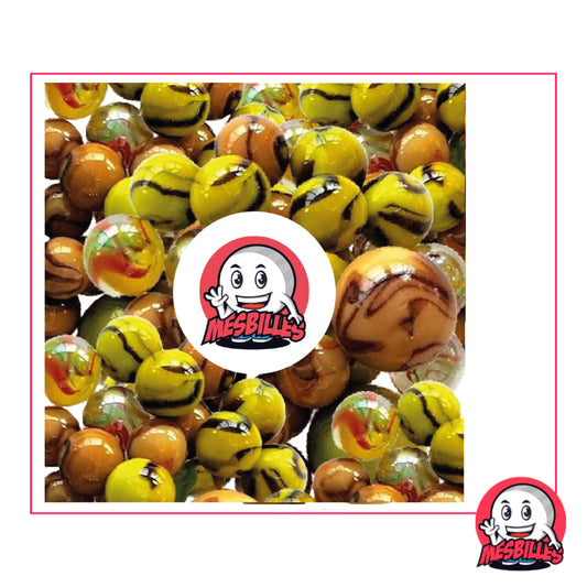 C'est un mélange de petites et grandes Billes en verre Rondes Marron et Vert, certaines sont d'aspect porcelaine, d'autres sont translucides