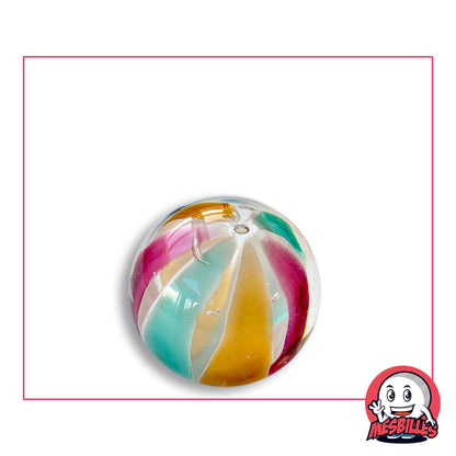 Bille Art Ballon Turquoise Violet en verre transparent, fuseaux turquoise, violet framboise, ambre et vert sombre réunis au sommet, vue de trois quarts, 22 mm de diamètre