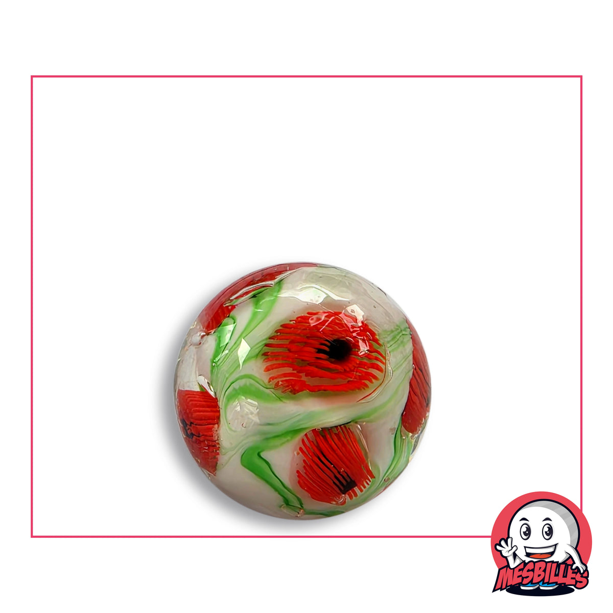 Bille Art Coquelicot 22 mm en verre, grandes fleurs rouges striées et tiges vertes sinueuses sur fond blanc laiteux, vue de dessus, 22 mm de diamètre