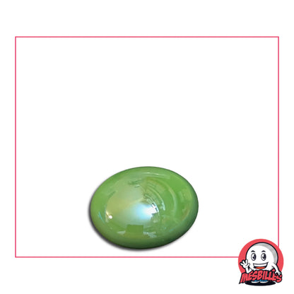 Dans la Grande Famille des Billes Glossys, il y a la Bille Plate en verre Opaque et Brillant de Couleur Vert.
