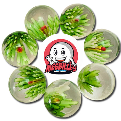 Une bille unique qui stimulera non seulement l'enthousiasme pour le jeu, mais enrichira également votre collection personnelle d'œuvres d'art.