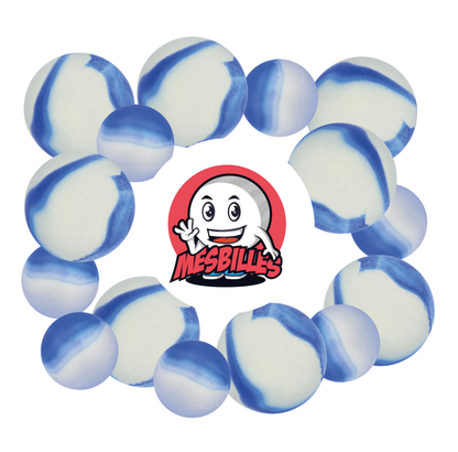 Imagen de la mascota MisCanicas rodeada de Canicas Esmeriladas - Canica de vidrio Esmerilada con rayas azules 14 mm MisCanicas