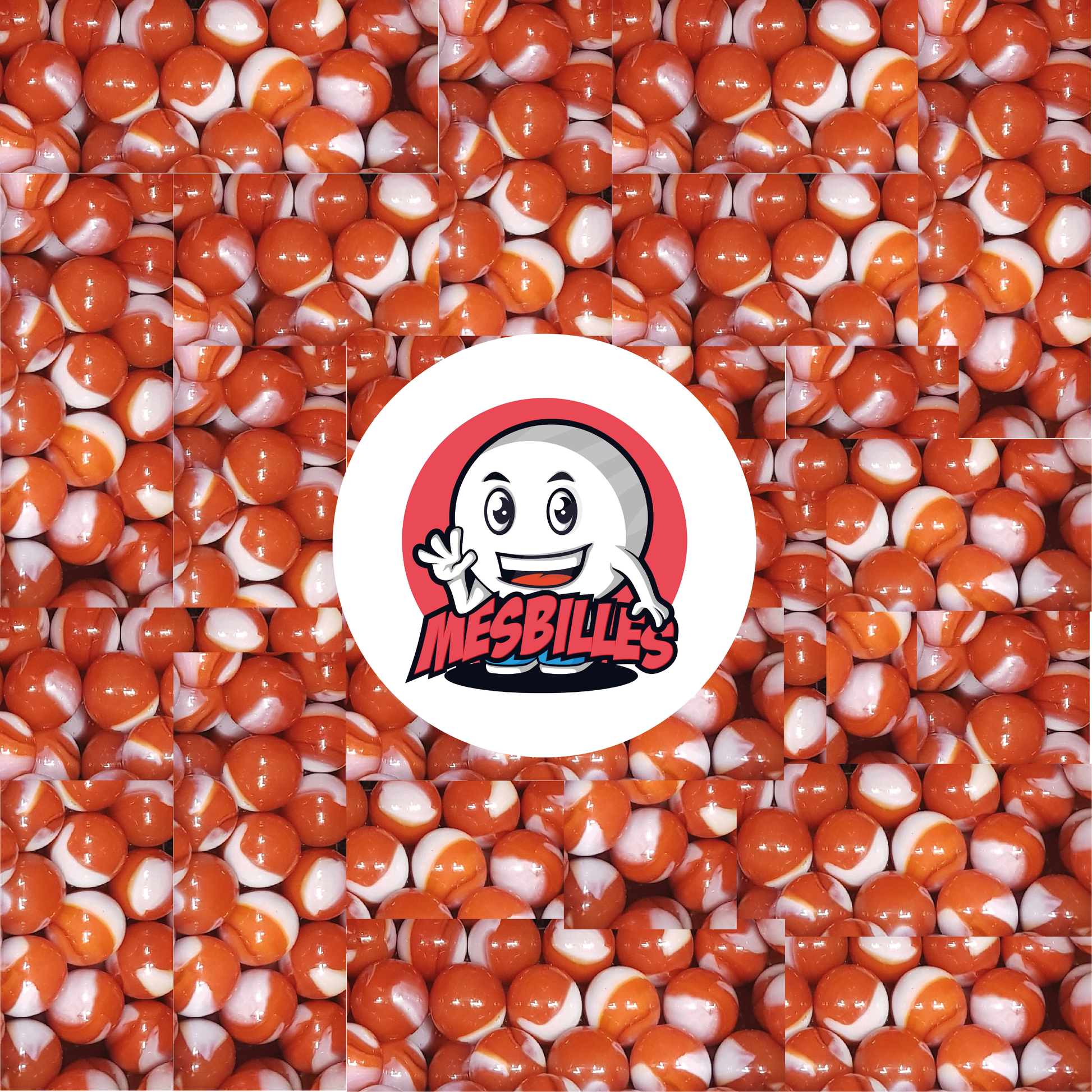 Imagen de la mascota MisCanicas rodeada de canicas Junon de 25 mm de color naranja con trazos blancos