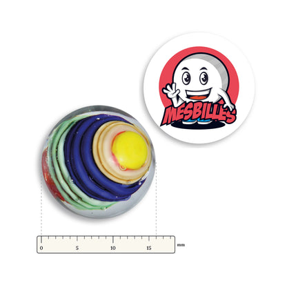 Bille Art Spiralo Bleu Nuit 16 mm à côté d’une règle graduée, 16 mm de diamètre