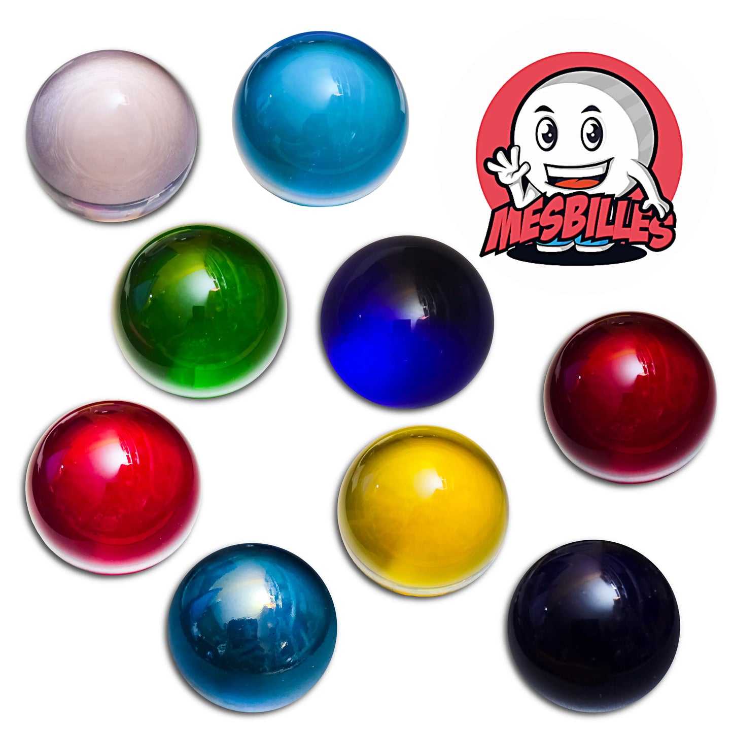 Soufflée dans le verre de Bohème, la Bille Loupe Verte 50 mm évoque la fraîcheur d’une clairière après la pluie. Sa transparence et sa profondeur en font une sphère décorative qui capte la lumière comme une goutte de forêt.