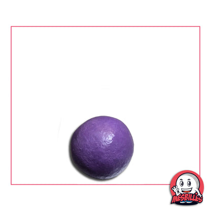 Bille unique en terre violette de 10 mm isolée sur fond blanc, parfaite pour compléter une collection ou un set de jeu